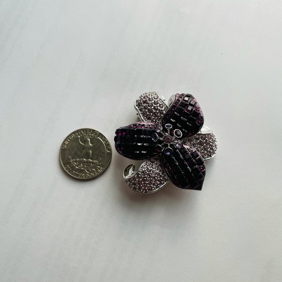 Swarovski broach - Picture 2 of 6